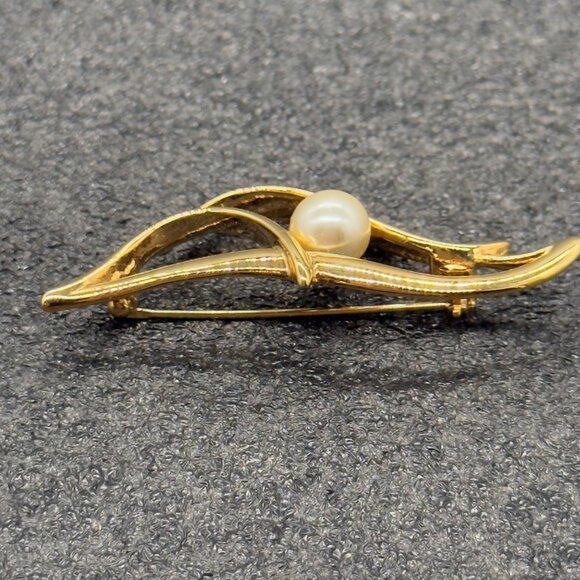 Vintage Napier Brooch Gold Tone Faux Pearl Pin - Picture 3 of 9